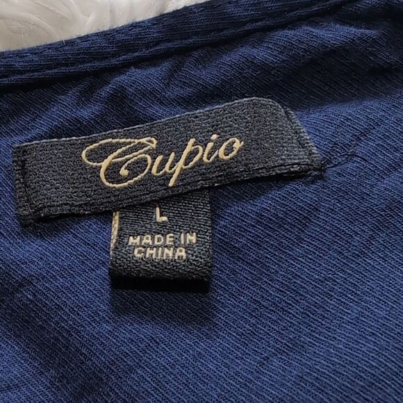 Cupio Navy Blue Long Sleeve V Neck Top with Coral Pink Trim - Picture 5 of 8